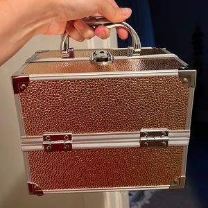 Rose gold makeup case